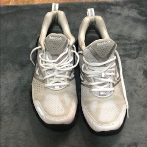 Men’s size 10.5 Reebok sneakers